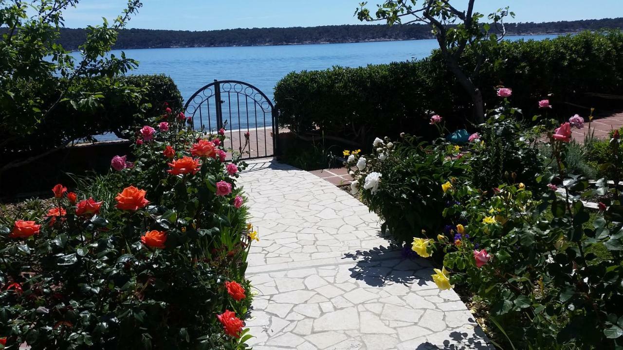 Apartments Antica Rab Town Exterior foto